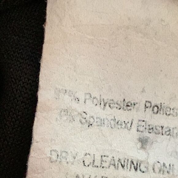 Windsor Size Medium spaghetti strap romper with embroidery/lace detail - Picture 13 of 14